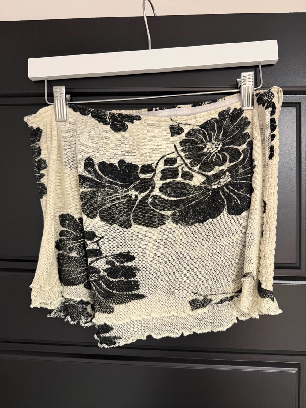 Free People Black & Cream Floral Off Shoulder Top Size M